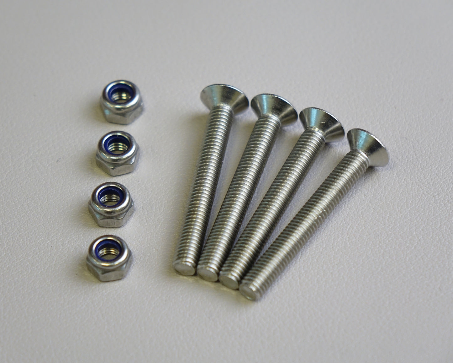 M5 countersunk-head bolts